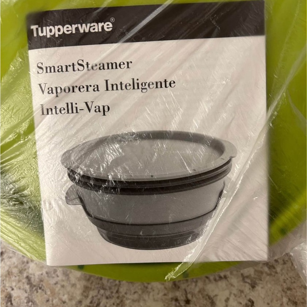 Tupperware Microwave steamer